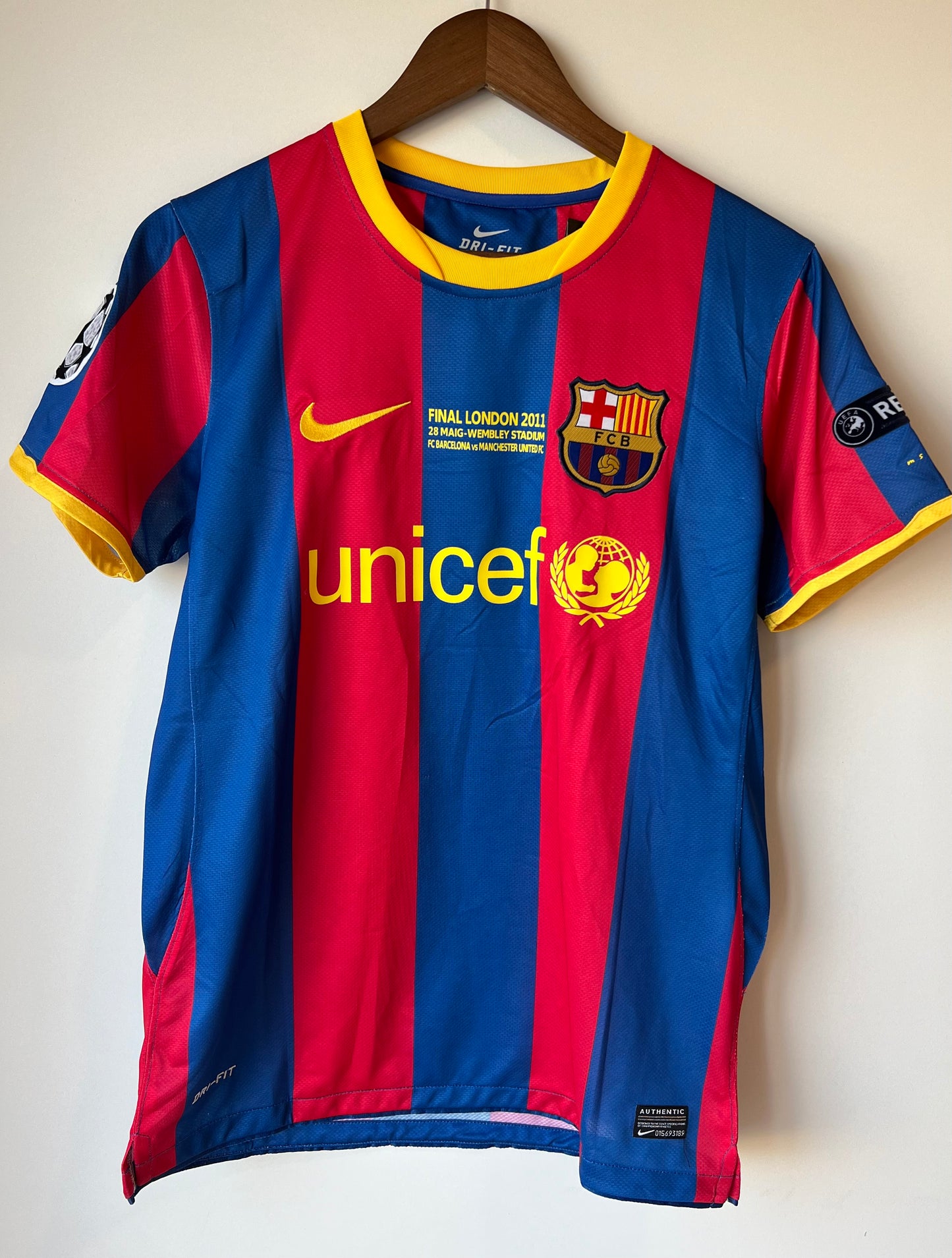 2010-11 BCL Home (Messi)