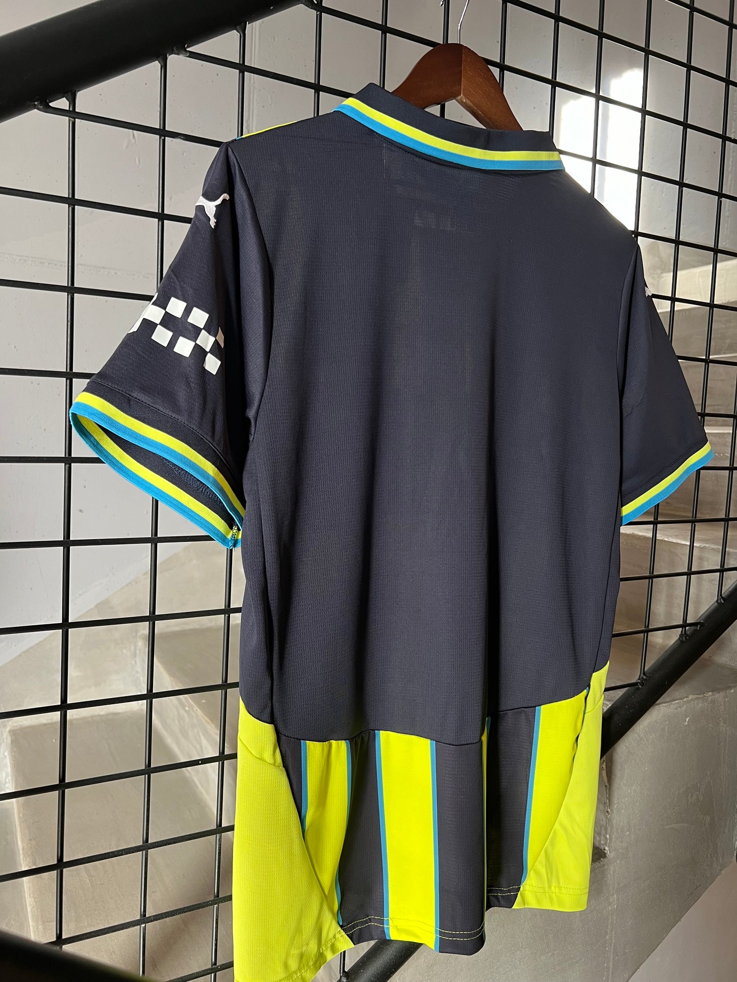 2024-25 MNCI Away Fan