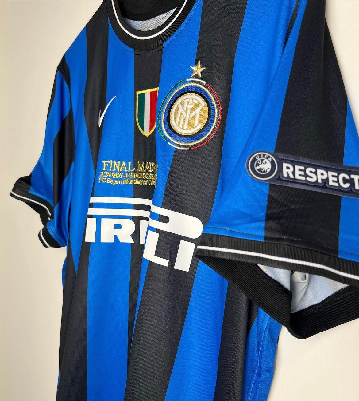 2010 INTR Home (Milito)