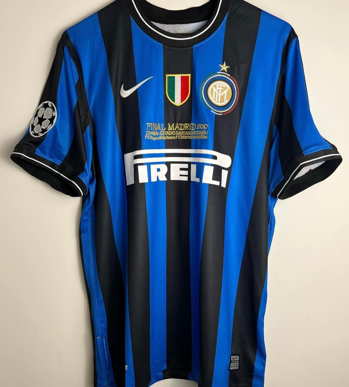 2010 INTR Home (Milito)