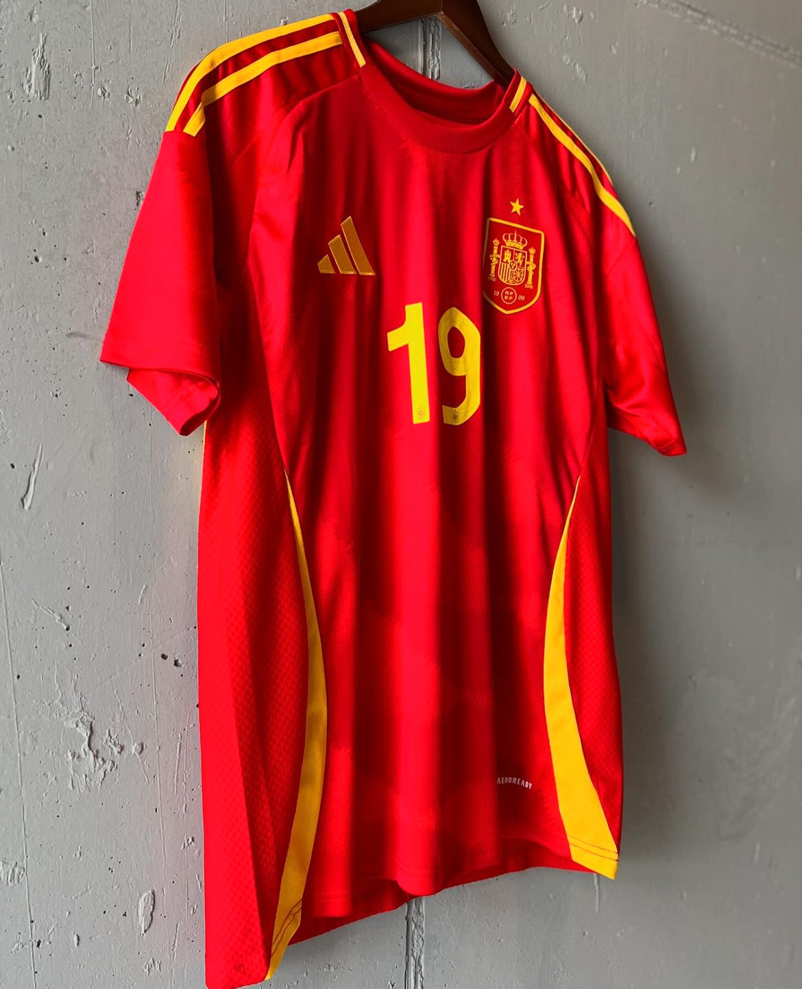 2024-25 EPN Home Fan (Yamal)