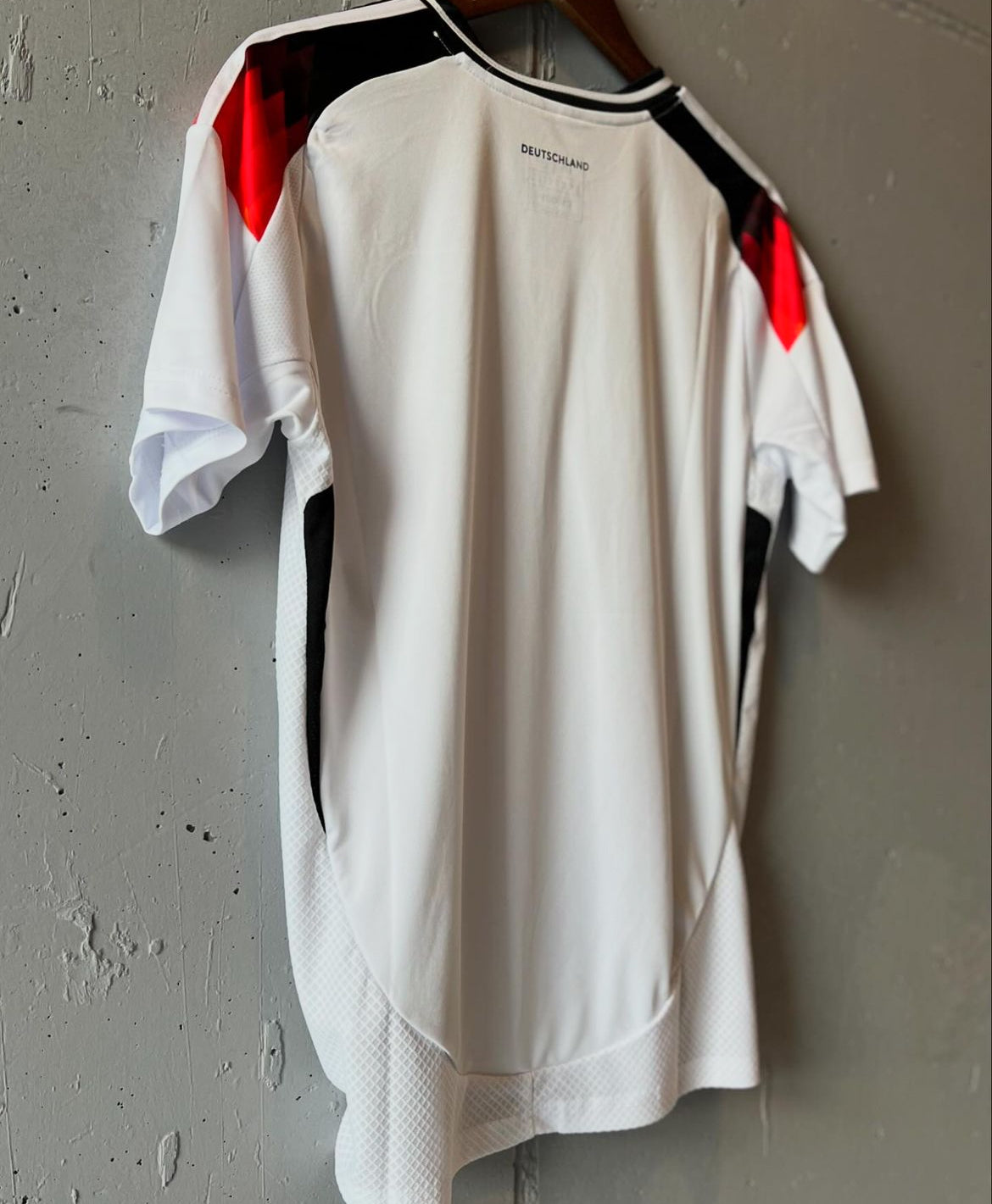 2024-25 DEU Home Fan