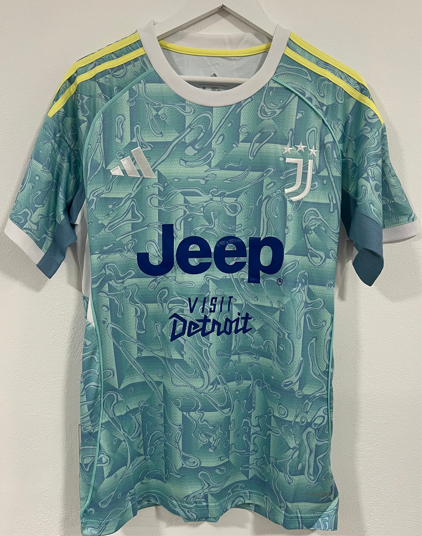2025-26 JNS Away Fan