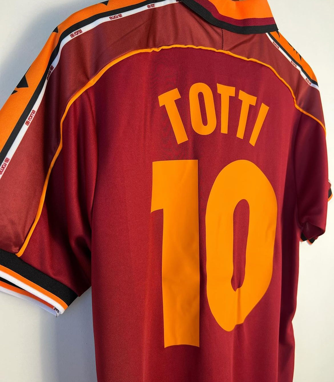 1998-99 ASRO Home (Totti)